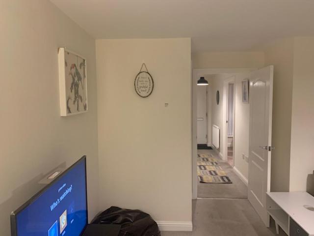 Alpha, Private Double Room, City Centre, Free Parking, Sittingbourne, Kent Zewnętrze zdjęcie